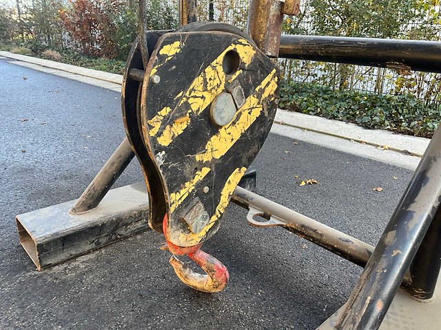 2016 manitou treuil 5t hydraulische lier - afbeelding 9 van  12