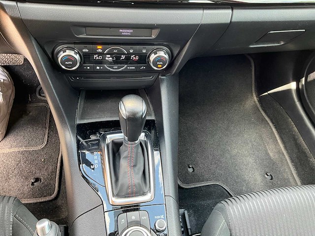 2016 mazda 3 2.0l - 79 327km automaat benzine personenauto - afbeelding 7 van  30