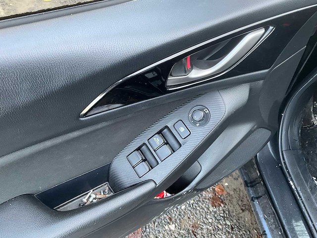 2016 mazda 3 personenauto - afbeelding 4 van  31