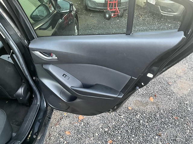 2016 mazda 3 personenauto - afbeelding 16 van  31