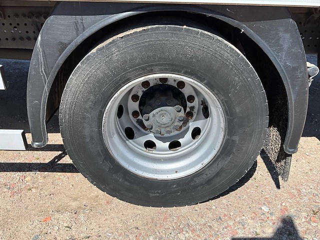 2016 mercedes antos bakwagen hydraulische laadklep - euro 6 - airco - automaat - afbeelding 6 van  50