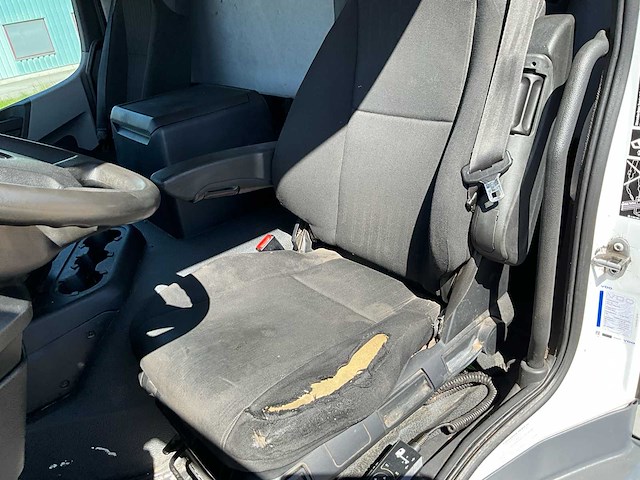 2016 mercedes antos bakwagen hydraulische laadklep - euro 6 - airco - automaat - afbeelding 23 van  47