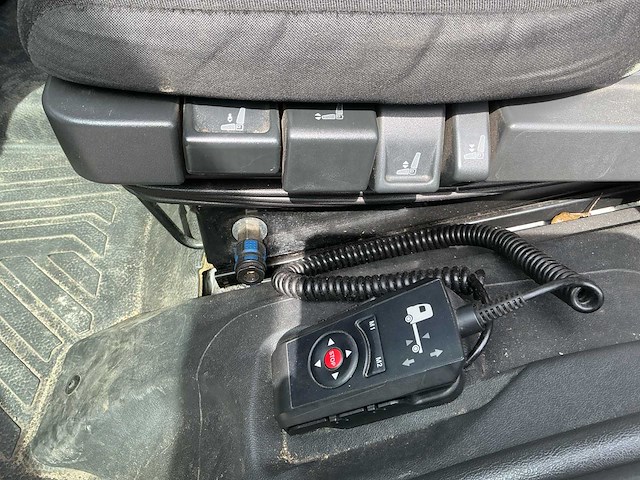 2016 mercedes atego vrachtwagen - afbeelding 17 van  28