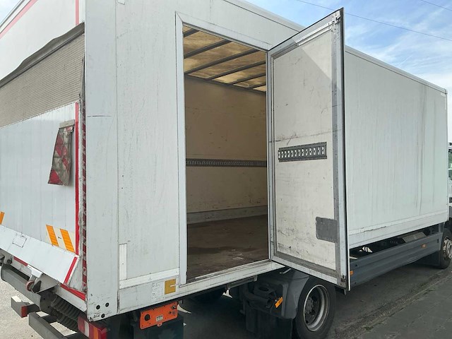 2016 mercedes atego vrachtwagen - afbeelding 21 van  24