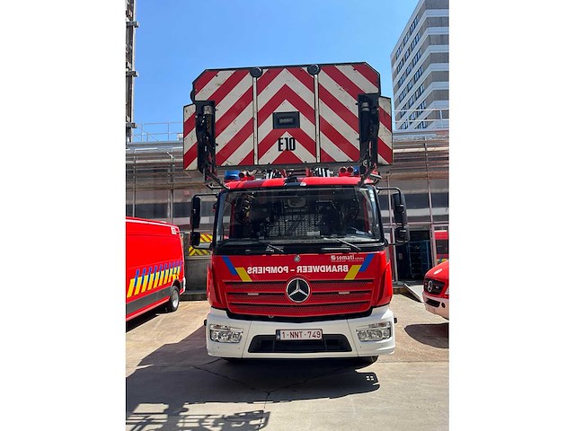 2016 mercedes-benz atego rosenbauer l32a-xs autoladder - afbeelding 12 van  46