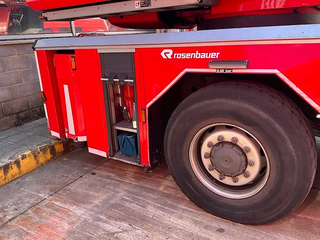 2016 mercedes-benz atego rosenbauer l32a-xs autoladder - afbeelding 28 van  46