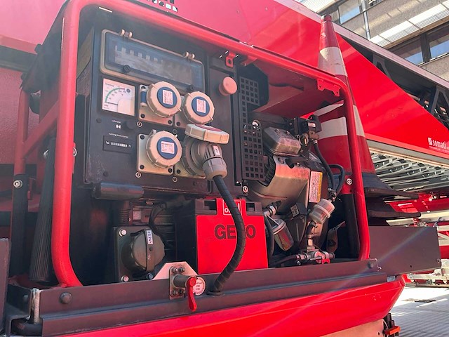 2016 mercedes-benz atego rosenbauer l32a-xs autoladder - afbeelding 34 van  46