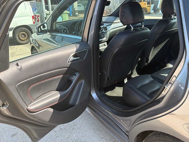 2016 mercedes-benz b 220d personenauto - afbeelding 13 van  36
