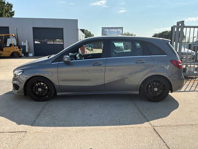 2016 mercedes-benz b 220d personenauto - afbeelding 17 van  28