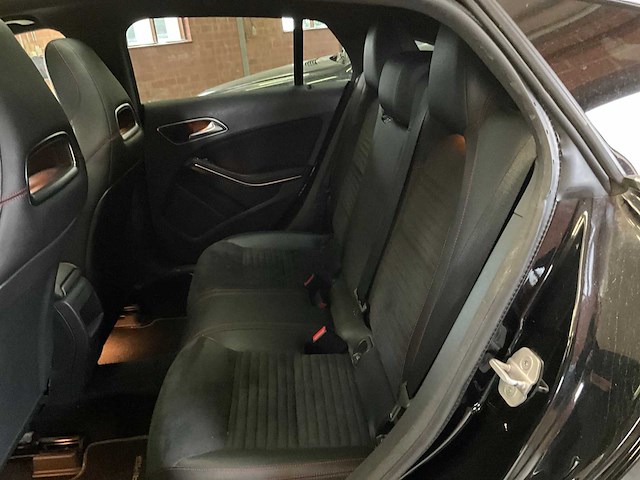 2016 mercedes-benz cla 180 personenauto - afbeelding 4 van  18