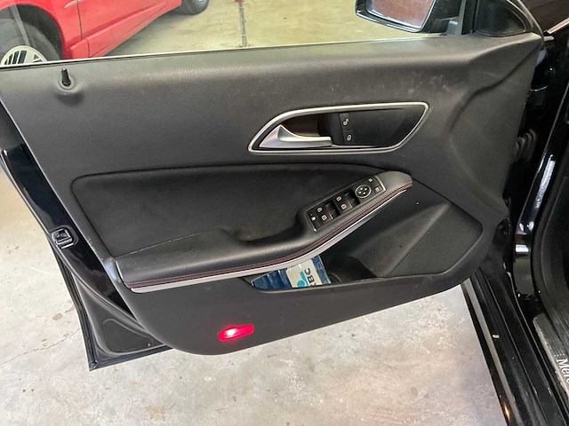 2016 mercedes-benz cla 180 personenauto - afbeelding 6 van  18