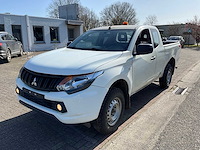 2016 mitsubishi l200 lichte vrachtwagen - afbeelding 1 van  34