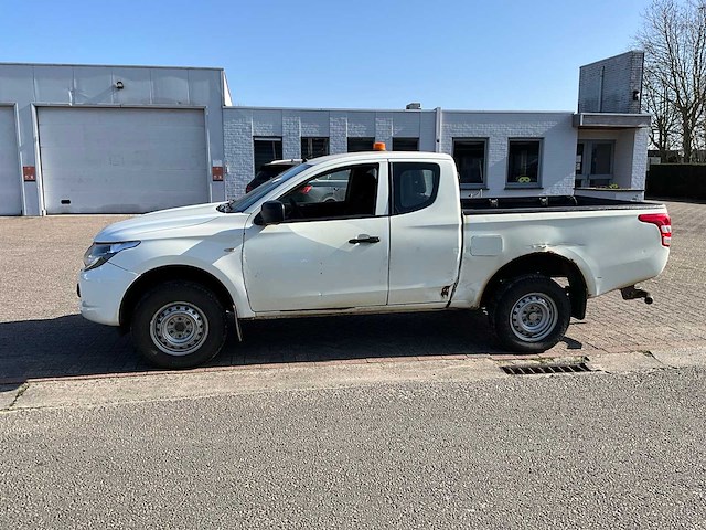 2016 mitsubishi l200 lichte vrachtwagen - afbeelding 23 van  34