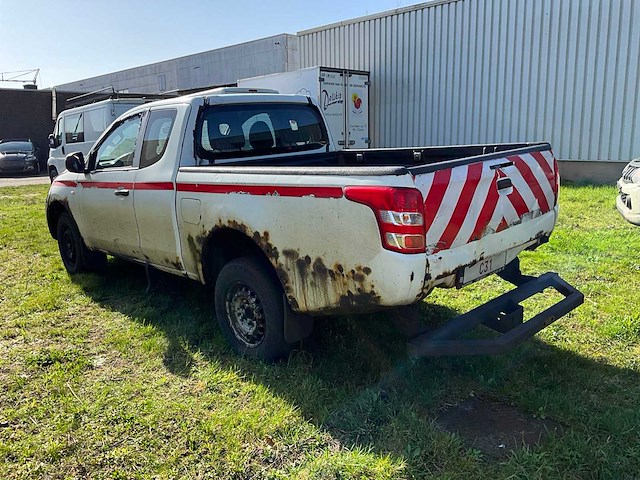 2016 mitsubishi l200 lichte vrachtwagen - afbeelding 24 van  38