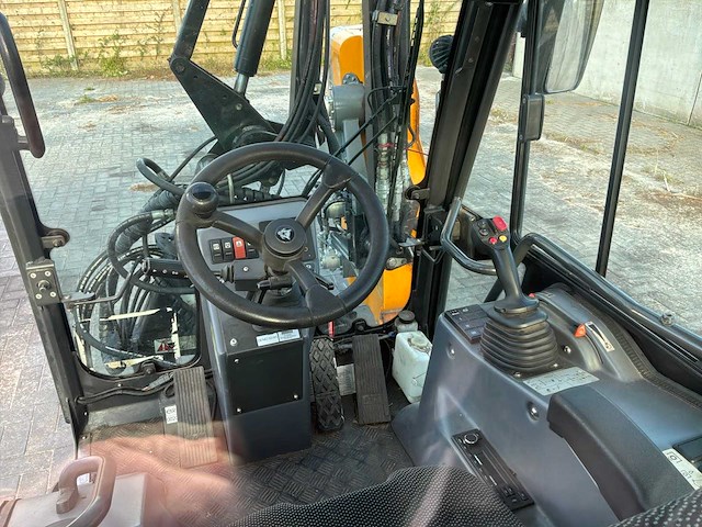 2016 multihog cx 55 werktuigdrager - afbeelding 19 van  36