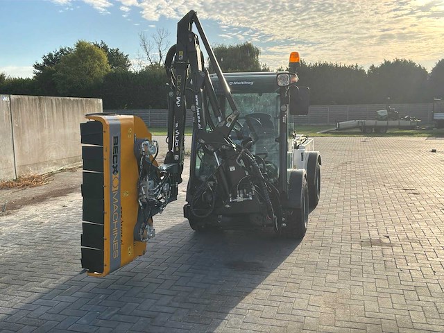 2016 multihog cx 55 werktuigdrager - afbeelding 33 van  35