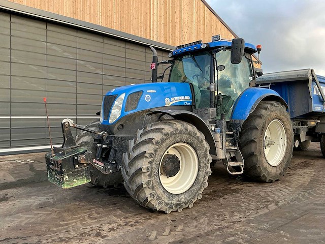 2016 new holland t7.235 vierwielaangedreven landbouwtractor - afbeelding 9 van  15