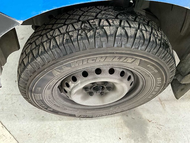 2016 nissan navara lichte vrachtwagen - afbeelding 16 van  32