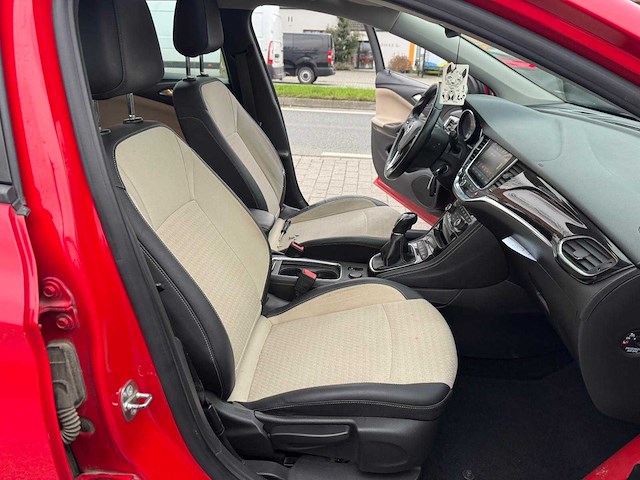 2016 opel astra sport tourer + - afbeelding 21 van  43