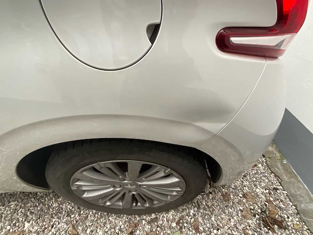 2016 peugeot 208 1.2 puretech auto - afbeelding 25 van  33