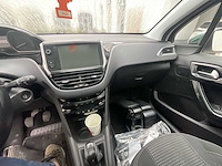 2016 peugeot 208 1.2 puretech auto - afbeelding 30 van  33