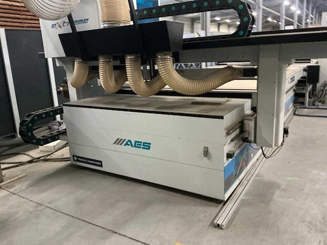 2016 philips constant aes extreme 2132 3-assige cnc freesmachine - afbeelding 10 van  14