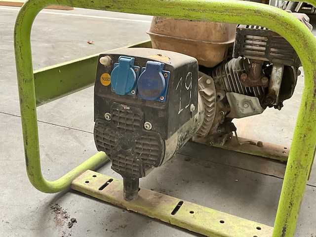 2016 pramac e4000 stroomgenerator - afbeelding 6 van  7