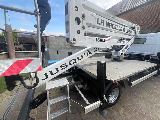 2016 renault maxity + isoli pnt205 gearticuleerde telescopische boomlift - afbeelding 36 van  36
