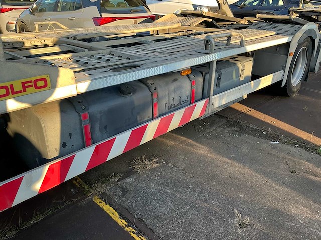 2016 scania p410 autotransporteur vrachtwagen - afbeelding 18 van  77