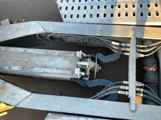 2016 scania p410 autotransporteur vrachtwagen - afbeelding 24 van  77