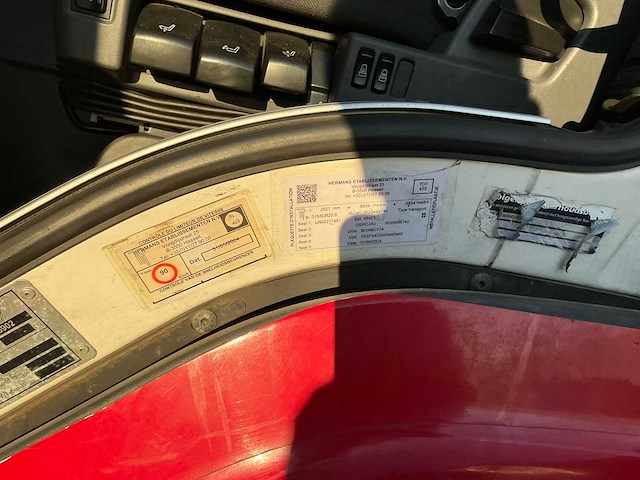 2016 scania p410 autotransporteur vrachtwagen - afbeelding 36 van  77