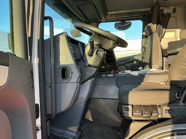 2016 scania p410 autotransporteur vrachtwagen - afbeelding 60 van  77