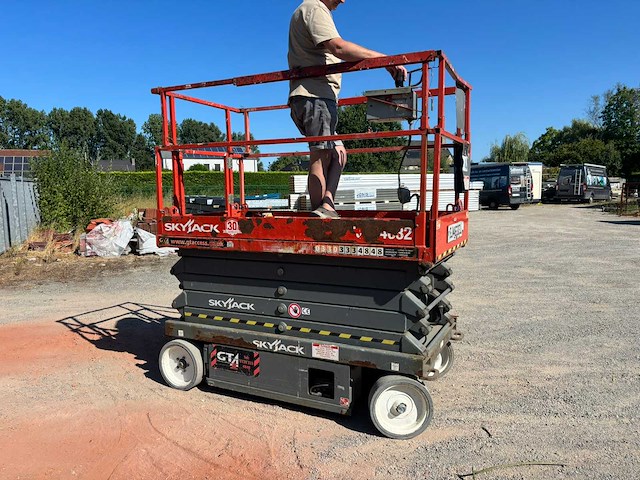 2016 skyjack sjiii 4632 hoogwerker - functioneel - afbeelding 3 van  8