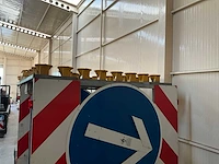 2016 stuer-egghe peilwagen / signalisatiewagen - afbeelding 4 van  12