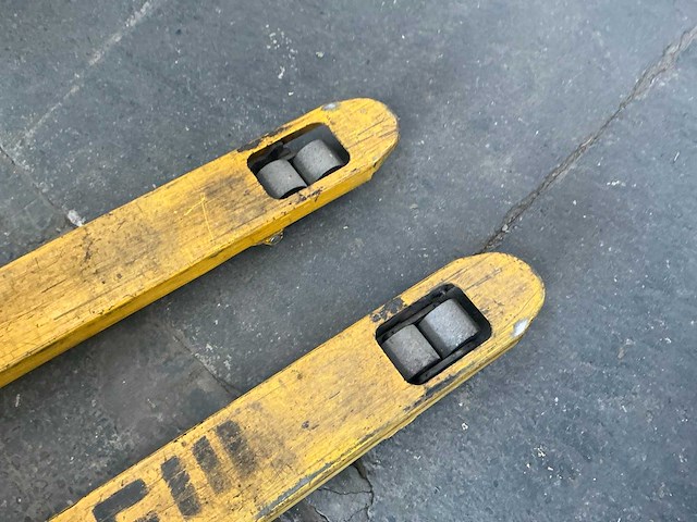 2016 total lifter trp007 hand hydraulische palletwagen - afbeelding 3 van  6