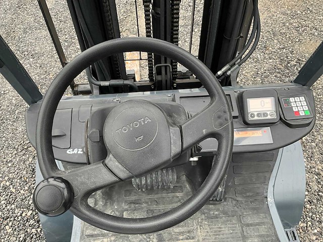 2016 toyota 06-8fg20f heftruck - afbeelding 3 van  34