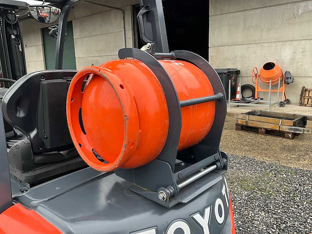 2016 toyota 06-8fg20f heftruck - afbeelding 18 van  34