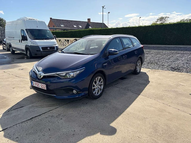 2016 toyota auris 1.8 hybride personenauto - afbeelding 12 van  37