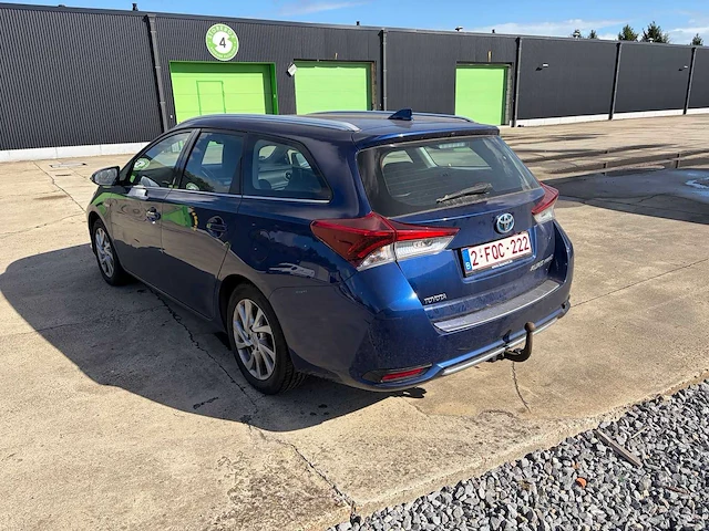 2016 toyota auris 1.8 hybride personenauto - afbeelding 30 van  37