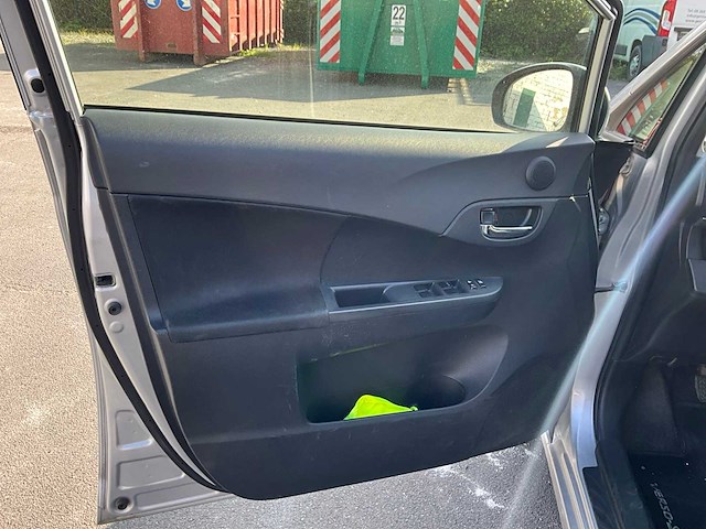 2016 toyota verso-s - afbeelding 17 van  26