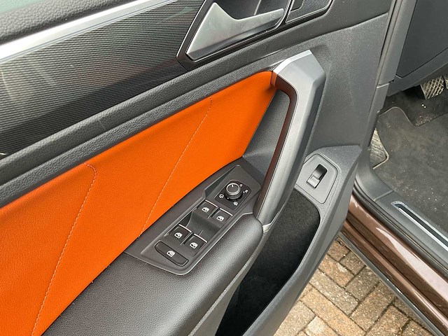 2016 volkswagen tiguan dsg 4-motion - afbeelding 2 van  24