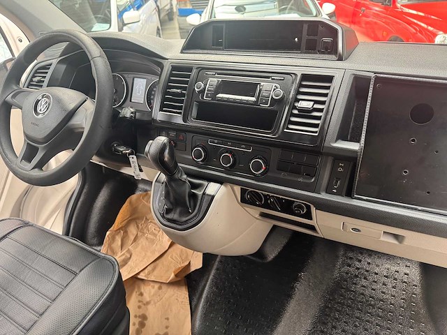 2016 volkswagen transporter kombi minibus - afbeelding 5 van  10
