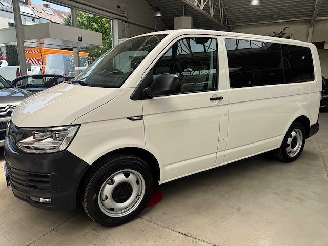 2016 volkswagen transporter kombi minibus - afbeelding 17 van  29