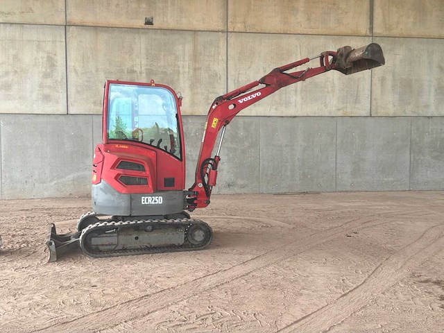 2016 volvo ecr25d rupsgraafmachine - afbeelding 9 van  12