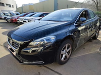 2016 volvo v40 2.0 momentum - 43 594km personenauto - afbeelding 12 van  26