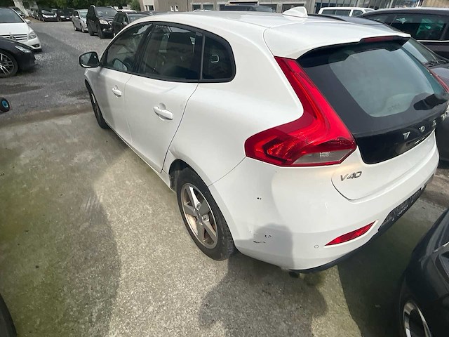 2016 volvo v40 personenauto - afbeelding 11 van  18