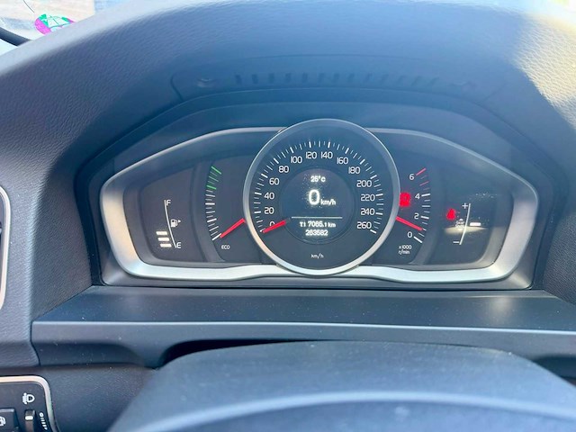 2016 volvo v60 personenauto - afbeelding 2 van  17