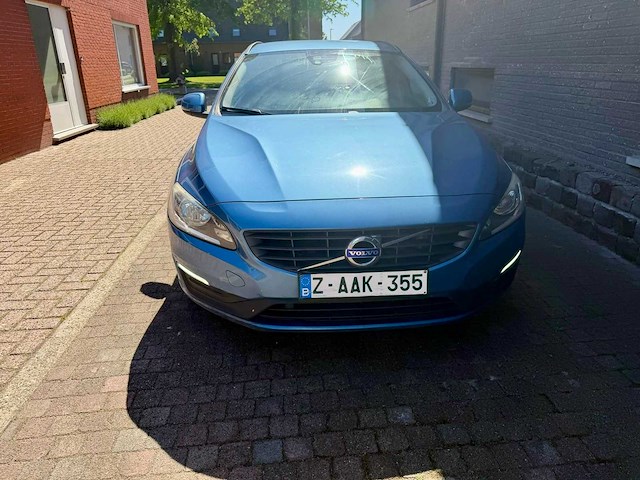 2016 volvo v60 personenauto - afbeelding 10 van  17