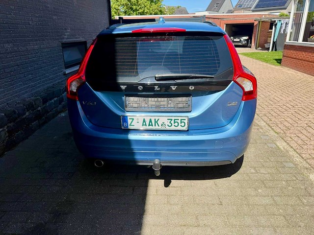 2016 volvo v60 personenauto - afbeelding 13 van  17