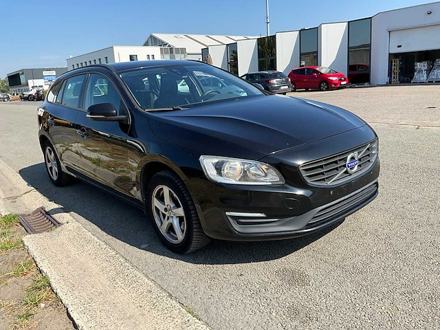 2016 volvo v60 personenauto - afbeelding 29 van  31